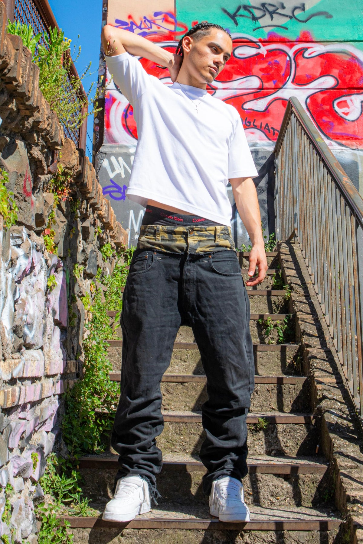 CAMO DOUBLE WAIST BLACK JEANS